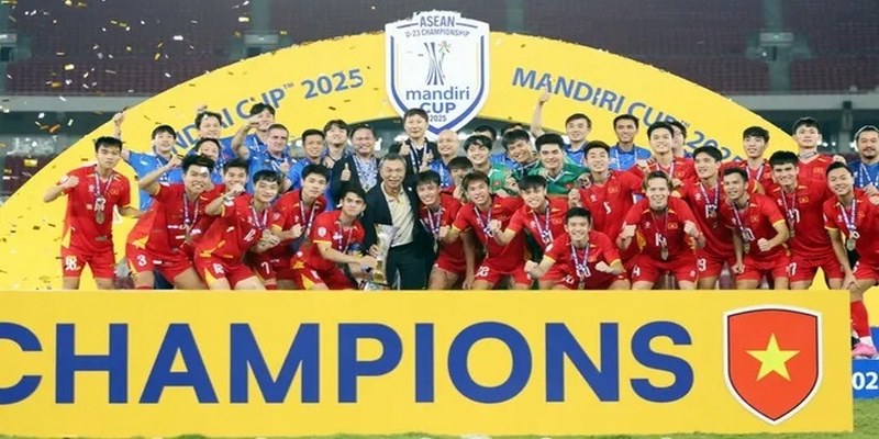 U23 Việt Nam lên ngôi với hành trình bất bại